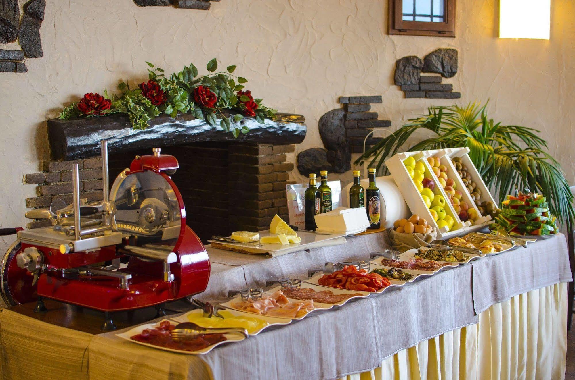 Calanica Resort Cefalù Εξωτερικό φωτογραφία