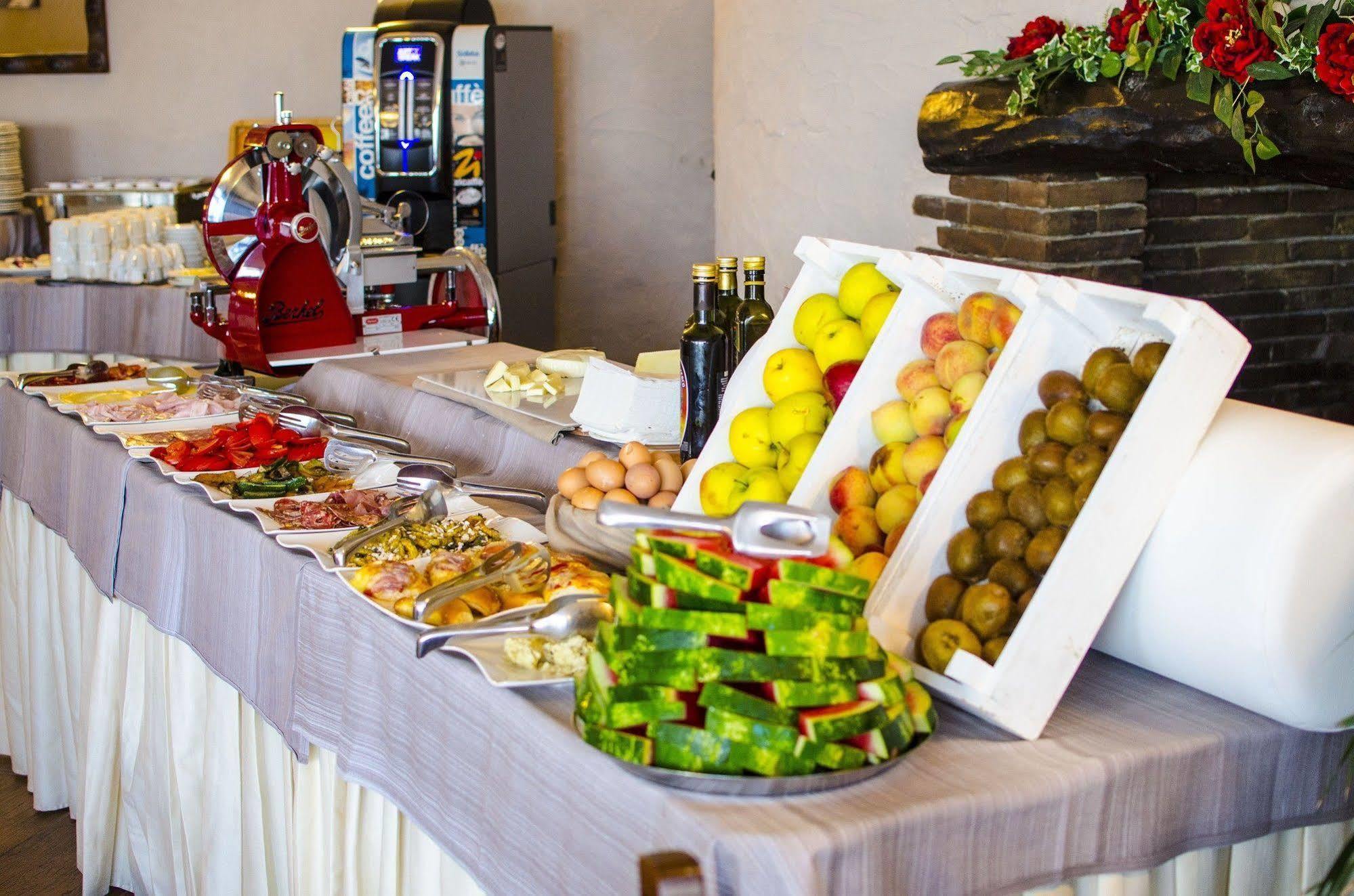 Calanica Resort Cefalù Εξωτερικό φωτογραφία